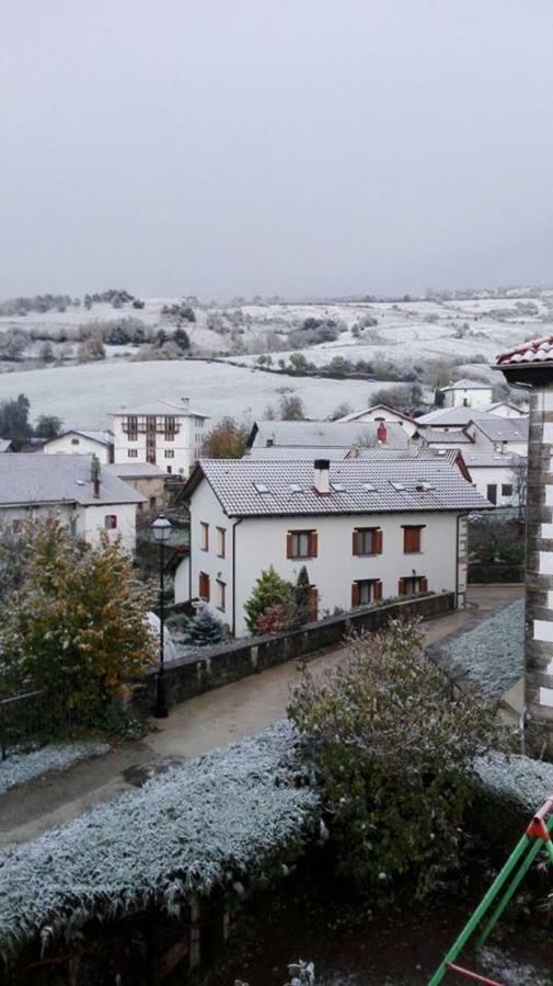 Penzion Casa Artegia Mezkiriz Exteriér fotografie